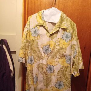 Tommy Bahama Hibiscus shirt